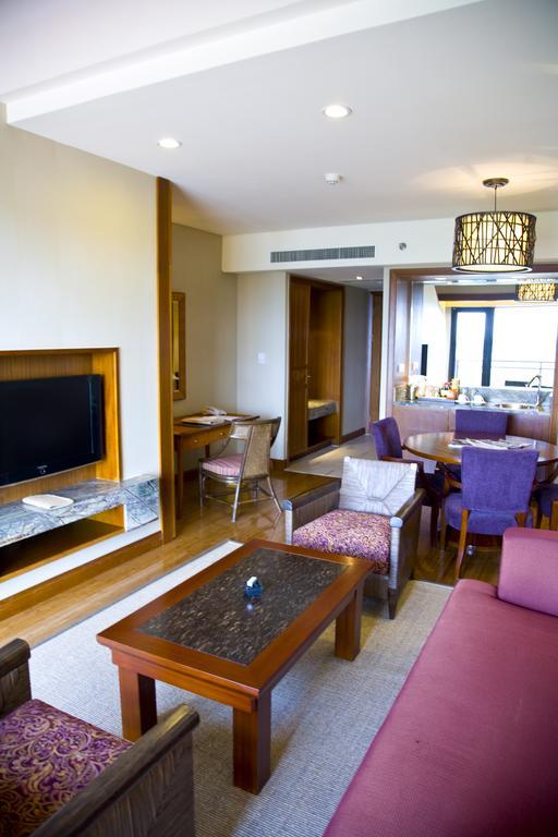סוג'ואו Palace Lan Resort חדר תמונה