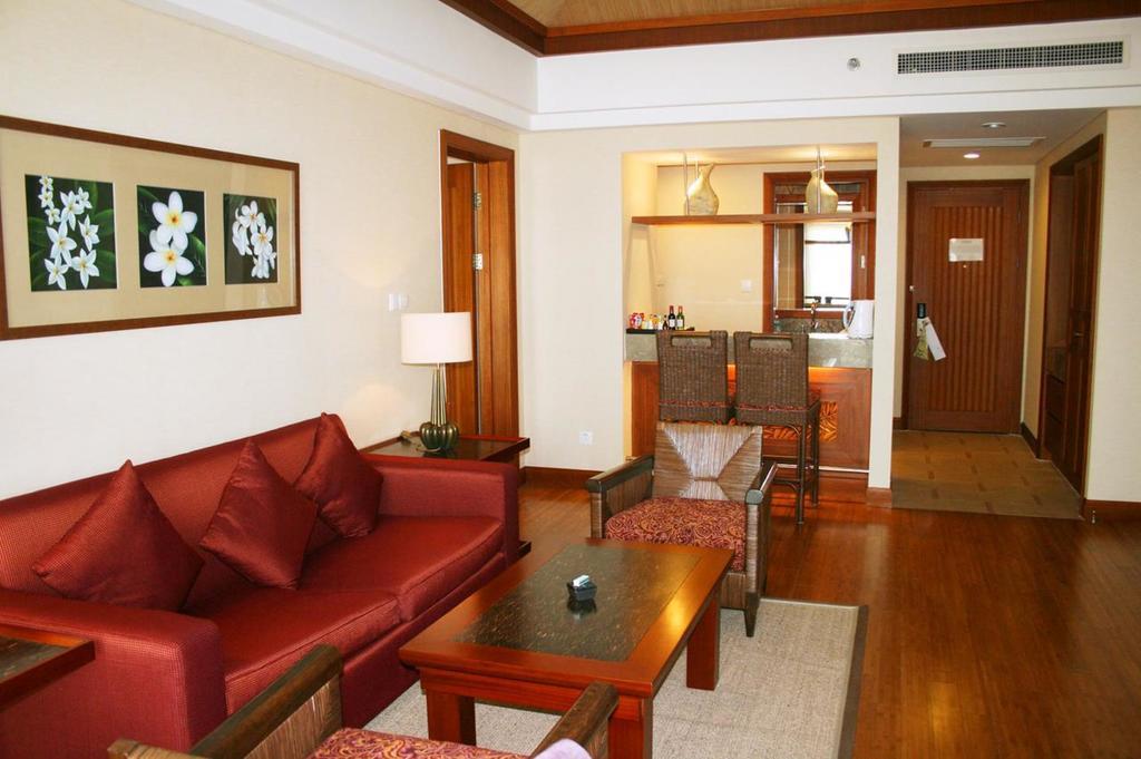 סוג'ואו Palace Lan Resort מראה חיצוני תמונה