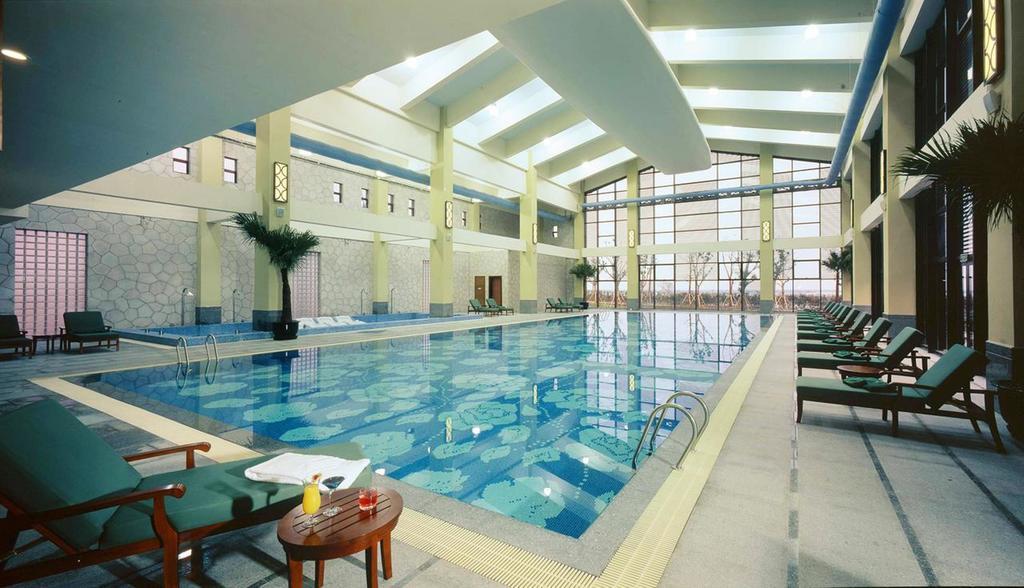 סוג'ואו Palace Lan Resort מראה חיצוני תמונה